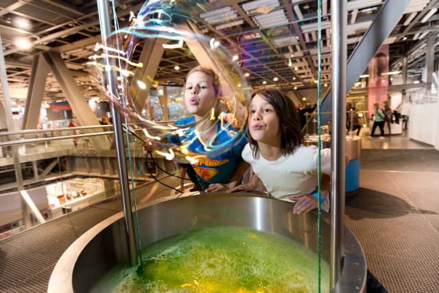 Ciekawe atrakcje dla dzieci w Warszawie Ciekawe atrakcje dla dzieci w Warszawie