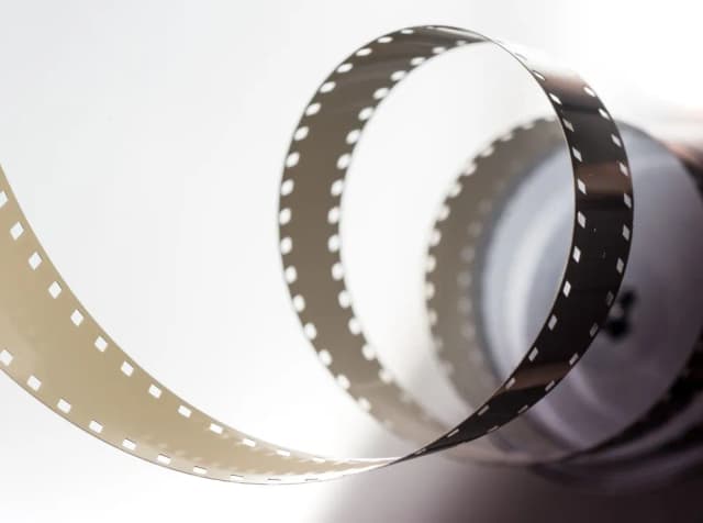 Film dokumentalizowany: Czym jest i jakie ma znaczenie? Film dokumentalizowany: Czym jest i jakie ma znaczenie?
