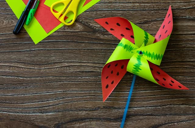 Kreatywne zabawki z papieru dla dzieci - proste pomysły krok po kroku Kreatywne zabawki z papieru dla dzieci - proste pomysły krok po kroku