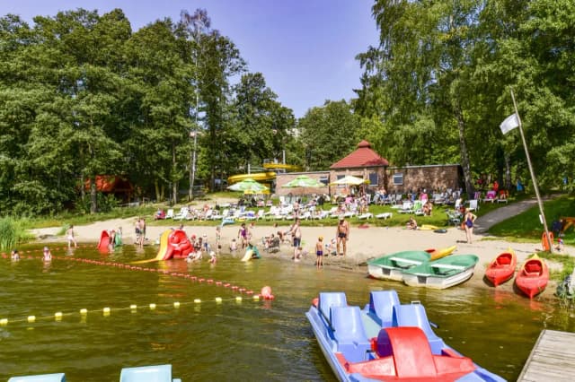 Mazury z dzieckiem: najlepsze atrakcje i noclegi dla rodzin na wakacje Mazury z dzieckiem: najlepsze atrakcje i noclegi dla rodzin na wakacje