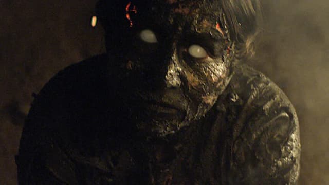 Horrory o zjawiskach paranormalnych: Przerażające filmy, które wstrząsną tobą Horrory o zjawiskach paranormalnych: Przerażające filmy, które wstrząsną tobą